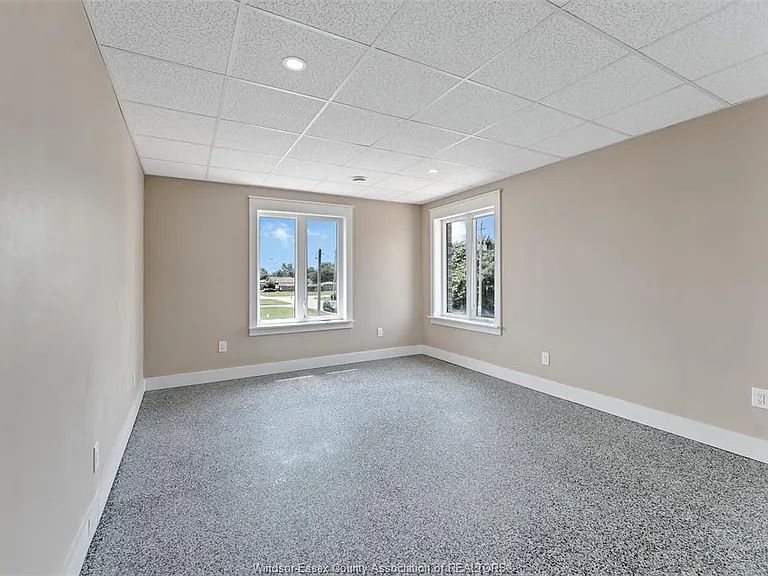 15 Renaud Dr #201 — Photo 16