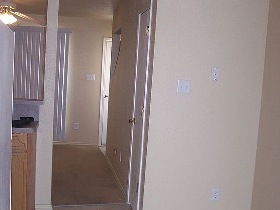 3rd image of 4404 Abigail Dr APT B