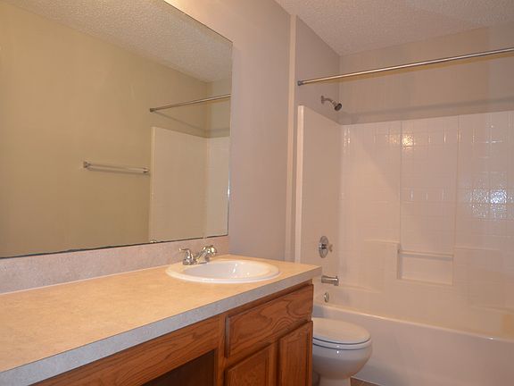 5th image of 6479 Silk Leaf Ln
