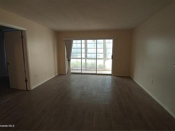 2nd image of 13103 Cypress Hill Dr APT D1