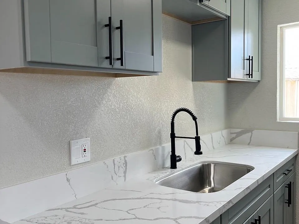 Kitchen sink