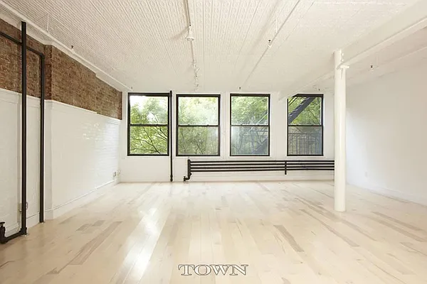 Rented by Town Residential | media 19