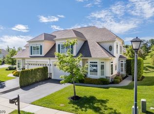 21 Sylvia St, Lopatcong Twp., NJ 08865