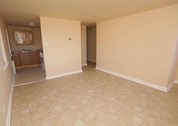 5th image of 6513 Walnut Park Dr Floor 2