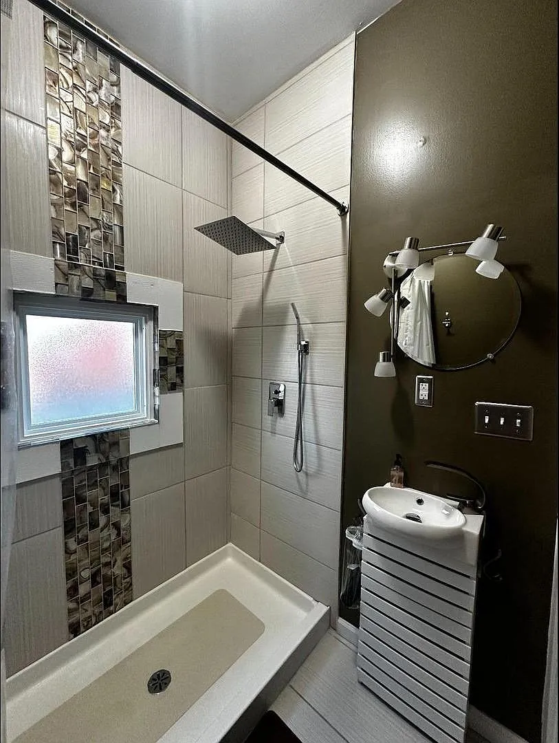 3 bed, 2.0 bath, 2000 sqft, $910 — Photo 4