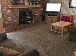 4792 Oak Hill Rd, Neodesha, KS 66757
