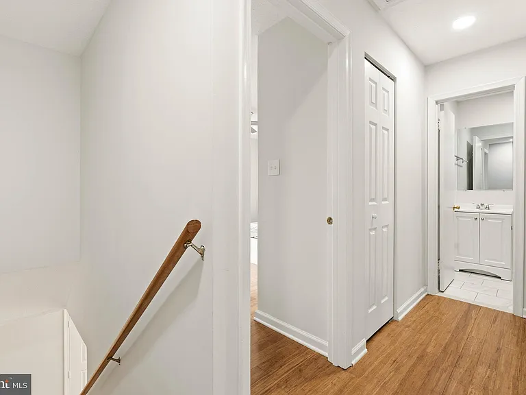 15711 Ambiance Dr — Photo 17