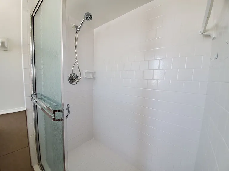 504 Barcelona Avenue — Photo 15