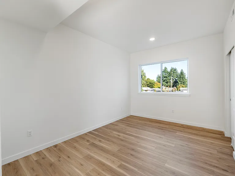 Bell Pointe Terrace Apartments — Photo 32
