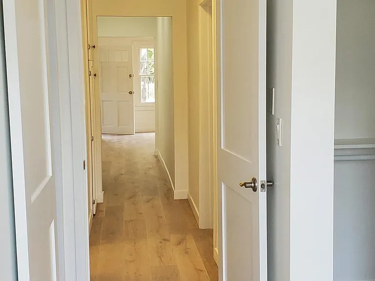 141 S Kenmore Ave #143 & 1/2 — Photo 13