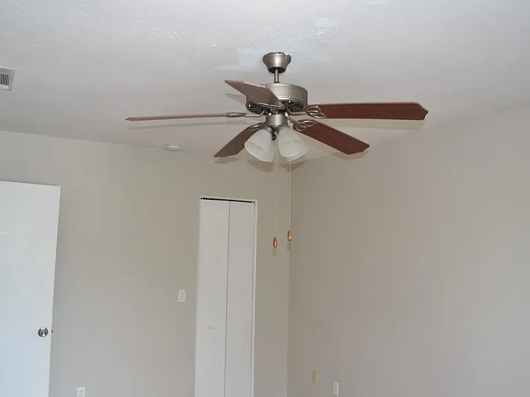 2000 Ludlow Ln #2801 — Photo 16