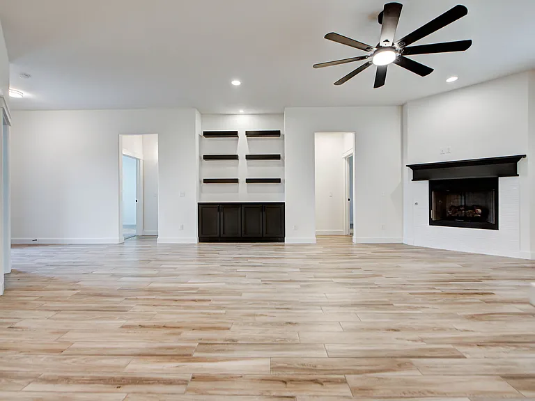 3027 Pescara Dr — Photo 14