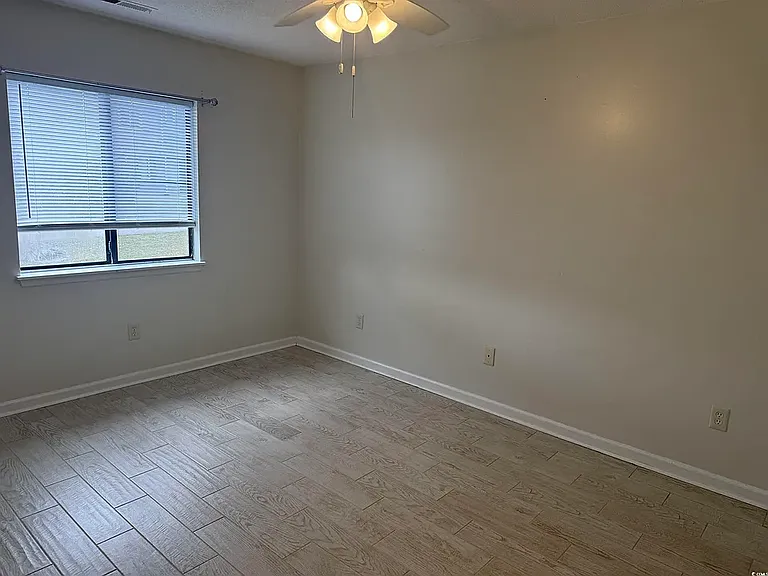 1850 Colony Dr #2S — Photo 16