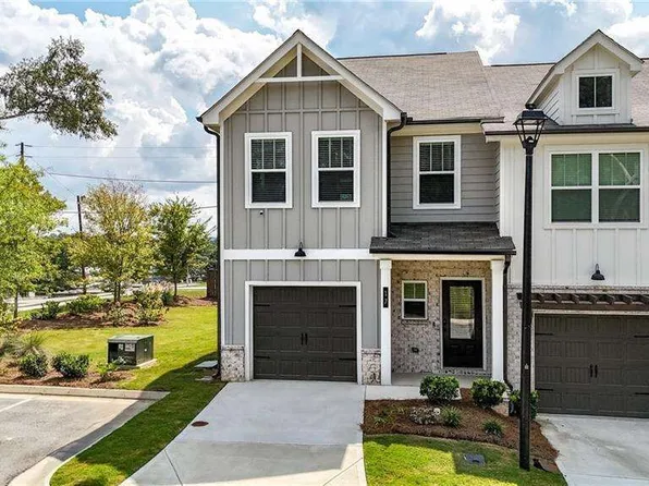 17 Benscot Dr, Austell, GA 30106