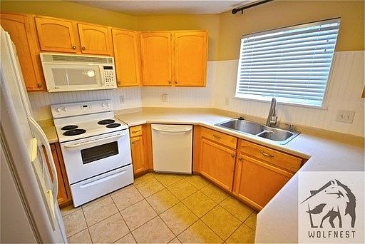 3rd image of 3167 S Matisse Ln Unit E10