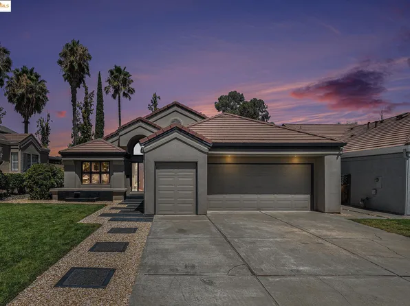 1100 Saint Andrews Dr, Discovery Bay, CA 94505