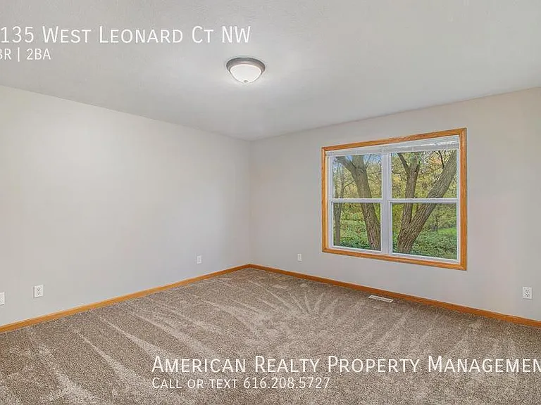 1135 W Leonard Ct NW — Photo 6