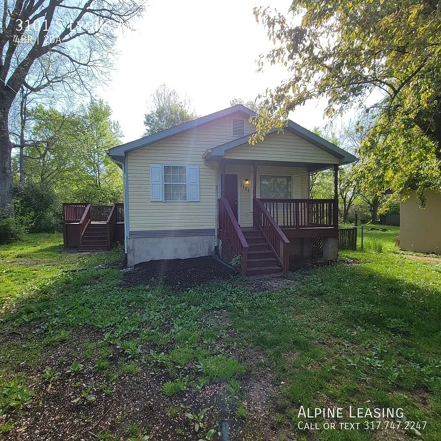3101 S Lyons Ave photo 1