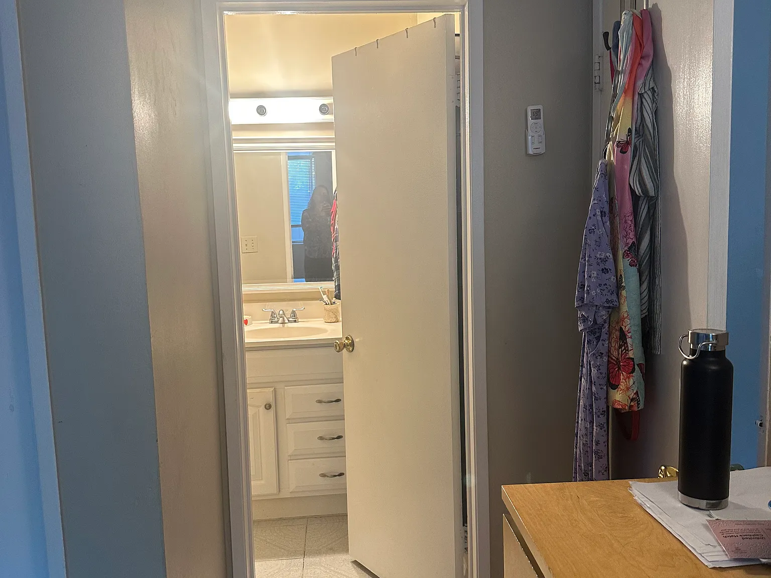 1 bed, 952 sqft, $1,800 — Photo 3