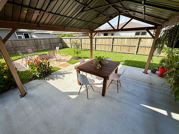 5th image of 7649 Granite Dr