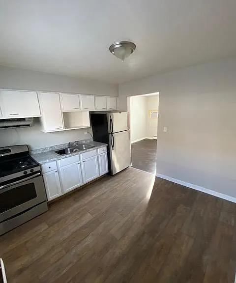7232 Park Ave #3 — Photo 1