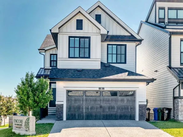 8 West Grove Line SW, Calgary, AB T3H 6E3