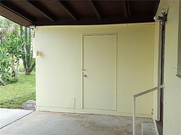 4th image of 7918 Jeffery Ave