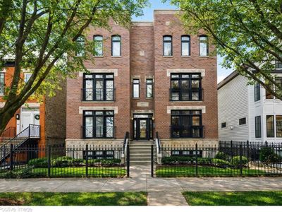 1617 W Barry Ave APT 2S, Chicago, IL, 60657