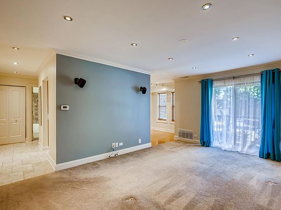 3rd image of 2151 Country Club Dr APT 16