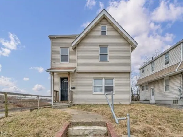 620 Hedden Ave, Akron, OH 44311