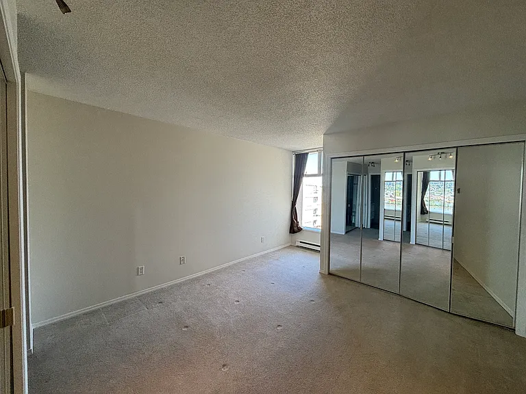 1065 Quayside Dr #1702 — Photo 12