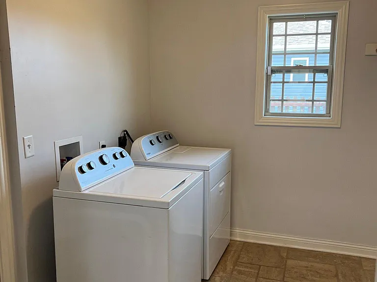 5609 Abercorn Dr — Photo 8