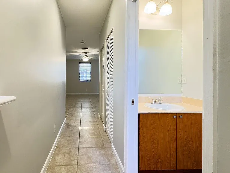 2322 Vintage Dr — Photo 47