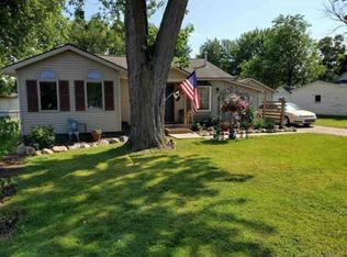 7276 Oak Rd, Lexington, MI 48450