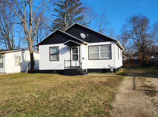 1039 Hurd Ave, Benton Harbor, MI 49022