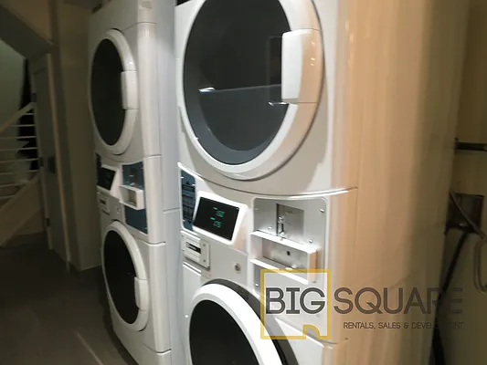 Rented by Big Square Realty LLC | media 17