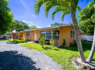 117 SE 22nd Avenue, Boynton Beach, FL 33435