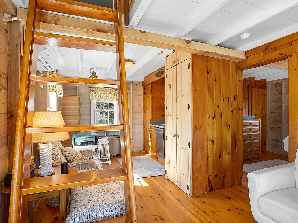 2d Anna Dr Nantucket MA Zillow