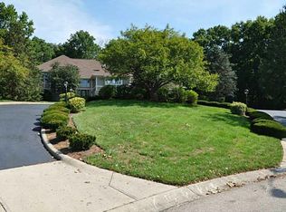 1449 Passport Ln, Dayton, OH 45414