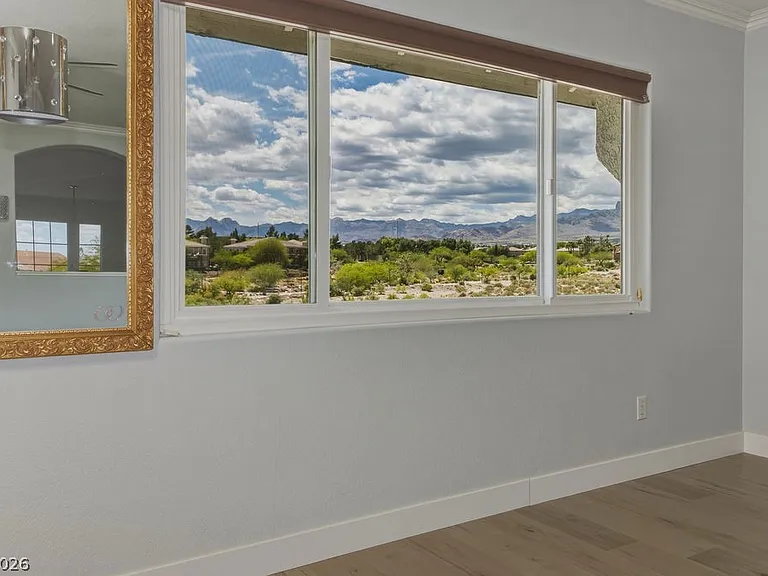 10741 Elk Lake Dr — Photo 44
