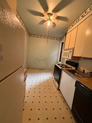 Sold by Weichert Properties - NYC | media 28