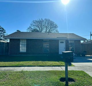 705 Hooter Rd, Bridge City, LA, 70094