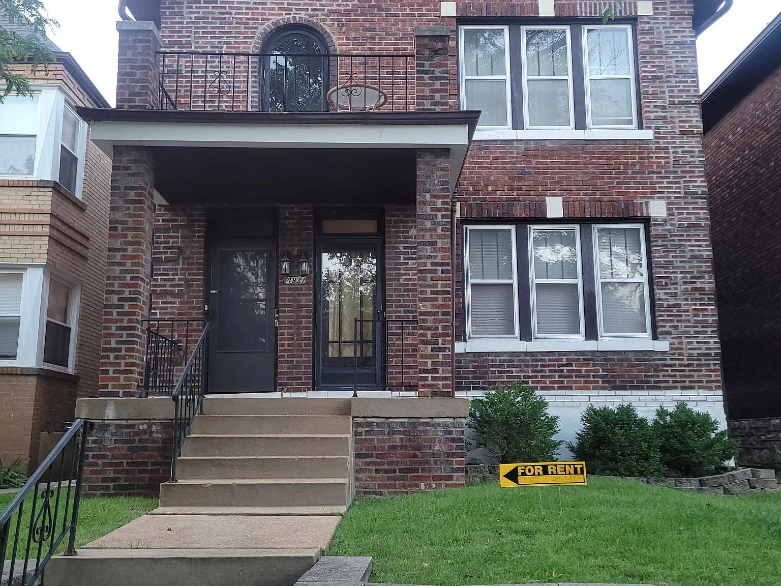 2 bed, 1200 sqft, $1,500 — Photo 1