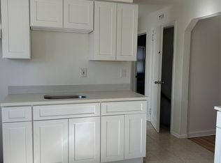 178 Fir St, Valley Stream, NY 11580