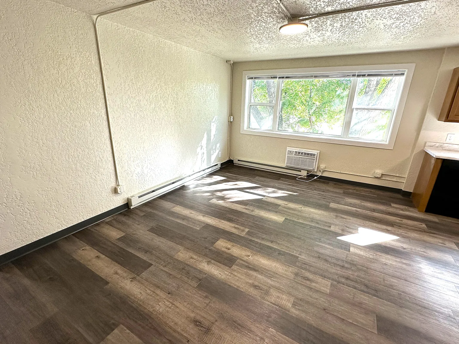 1020 N 2nd St (4J) - 11 Plex - 7 — Photo 4