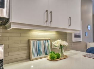 District 121, Edmonton, AB T5N 1M6