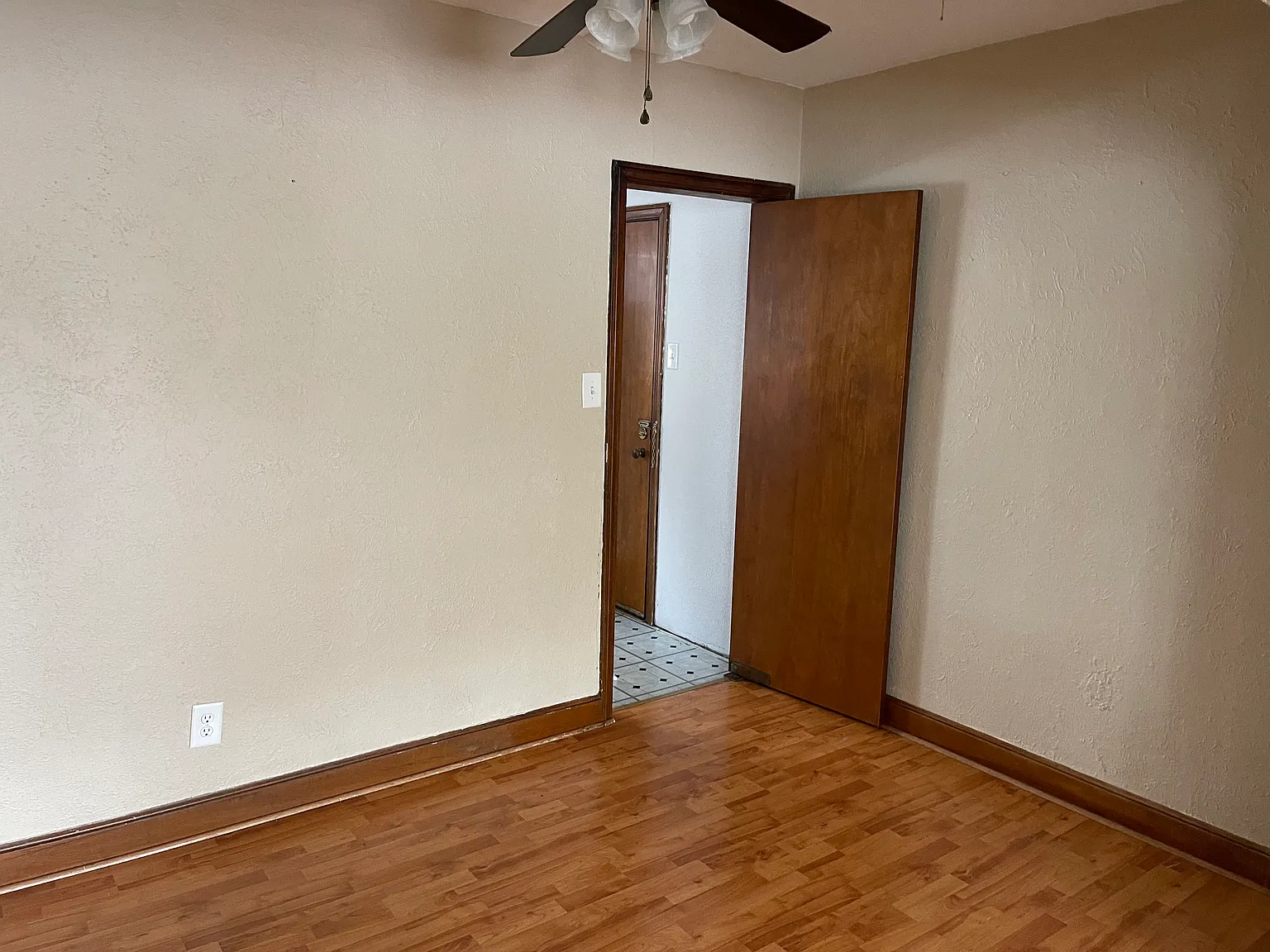 2 bed, $975 — Photo 3