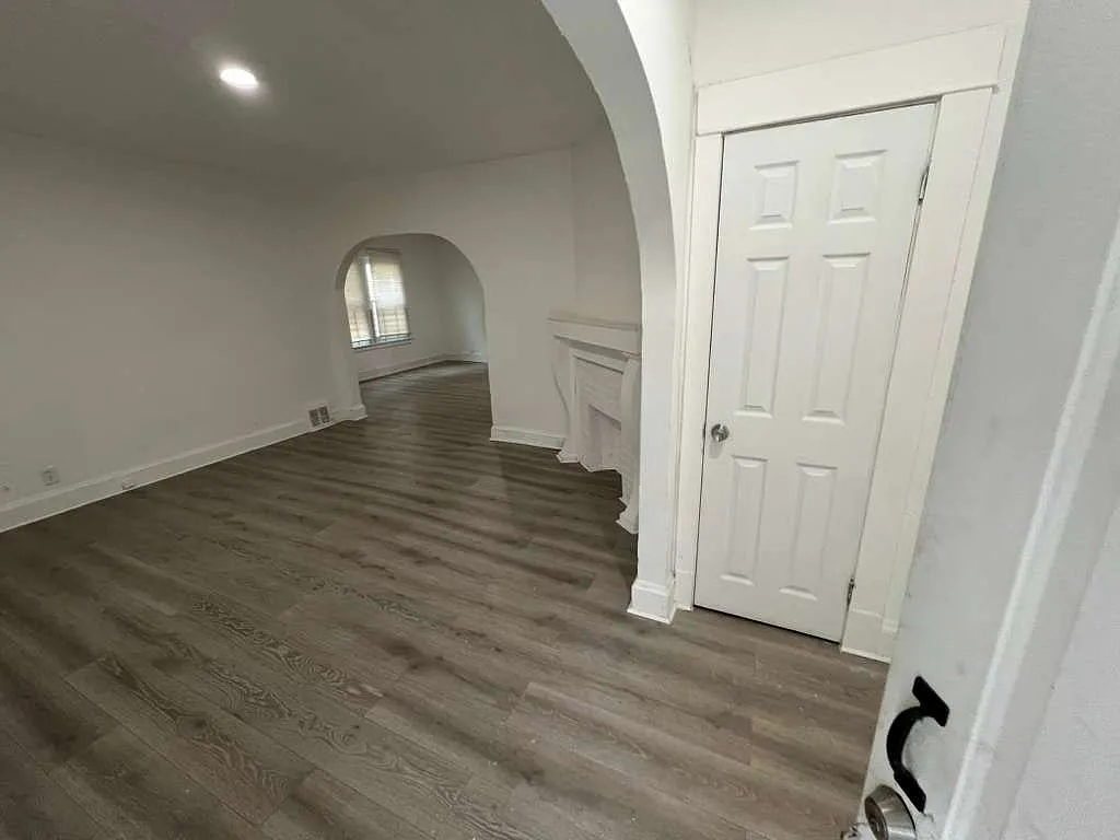 10314 Adams Avenue, Unit A (Downstairs) — Photo 3