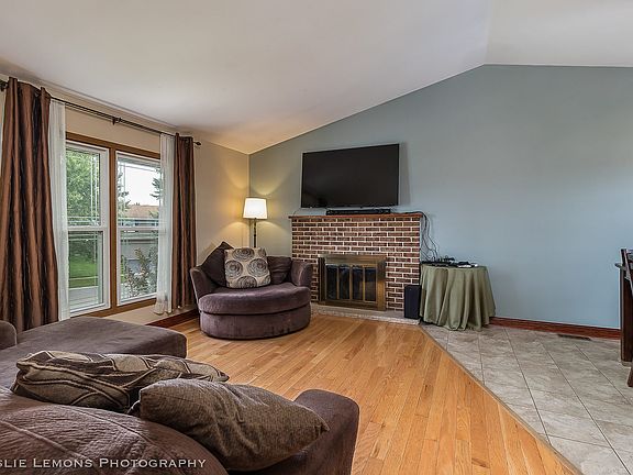 4th image of 7223 W Mathews Dr