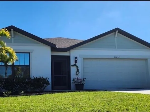 10754 Marlberry Way, North Fort Myers, FL 33917